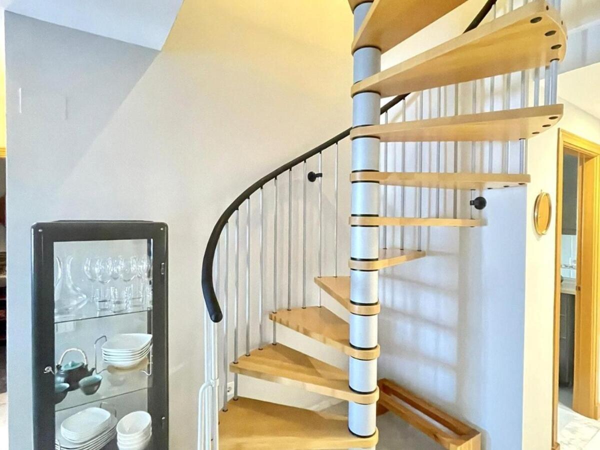 Calu Homes Duplex Cerca Playa De Huelin Málaga Eksteriør bilde